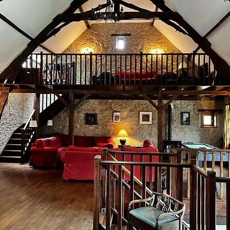 La Grange Du Noyer Сasa de vacaciones *