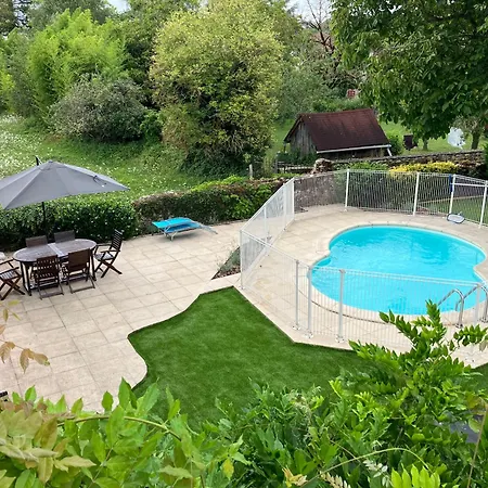 בית נופש La Grange Du Noyer Cornac